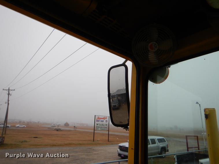 image for item FQ9505 1990 Dresser 850 motor grader