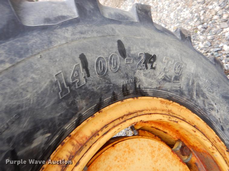 image for item FQ9505 1990 Dresser 850 motor grader