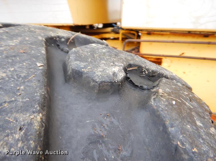 image for item FQ9505 1990 Dresser 850 motor grader