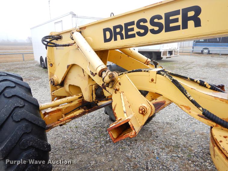 image for item FQ9505 1990 Dresser 850 motor grader