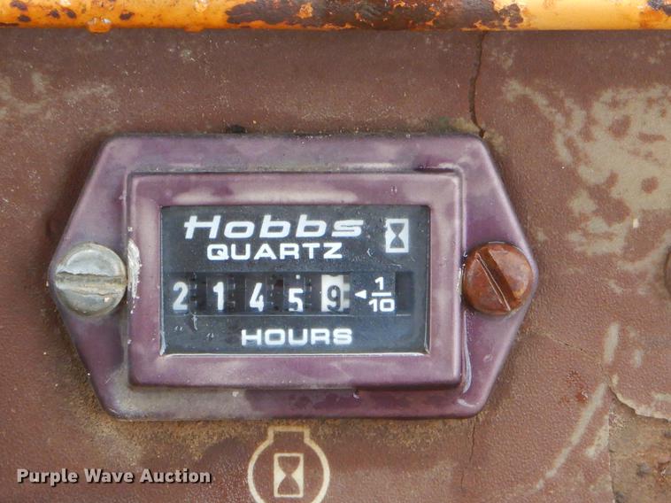 image for item FQ9540 1991 Case 650 dozer