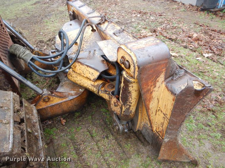image for item FQ9540 1991 Case 650 dozer