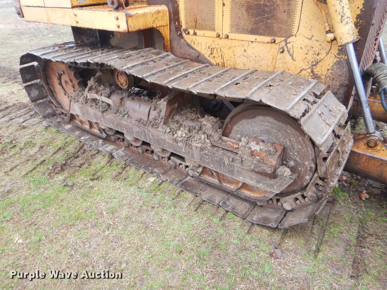 image for item FQ9540 1991 Case 650 dozer