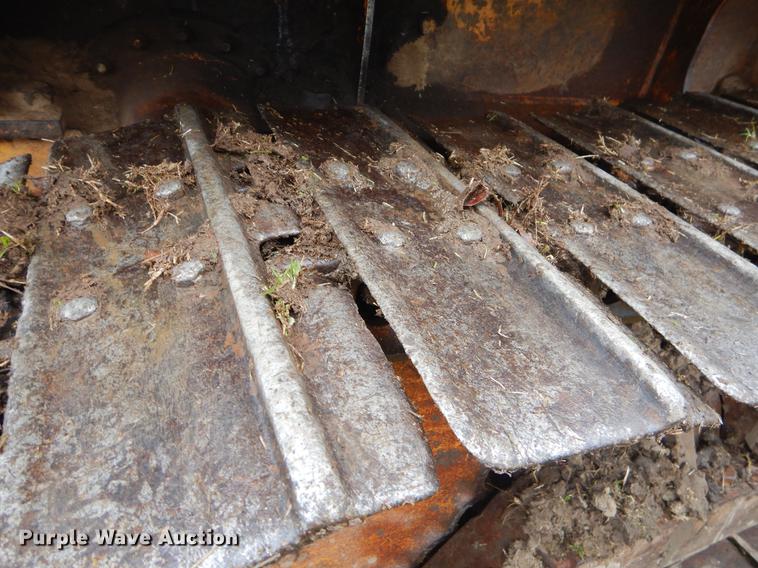 image for item FQ9540 1991 Case 650 dozer