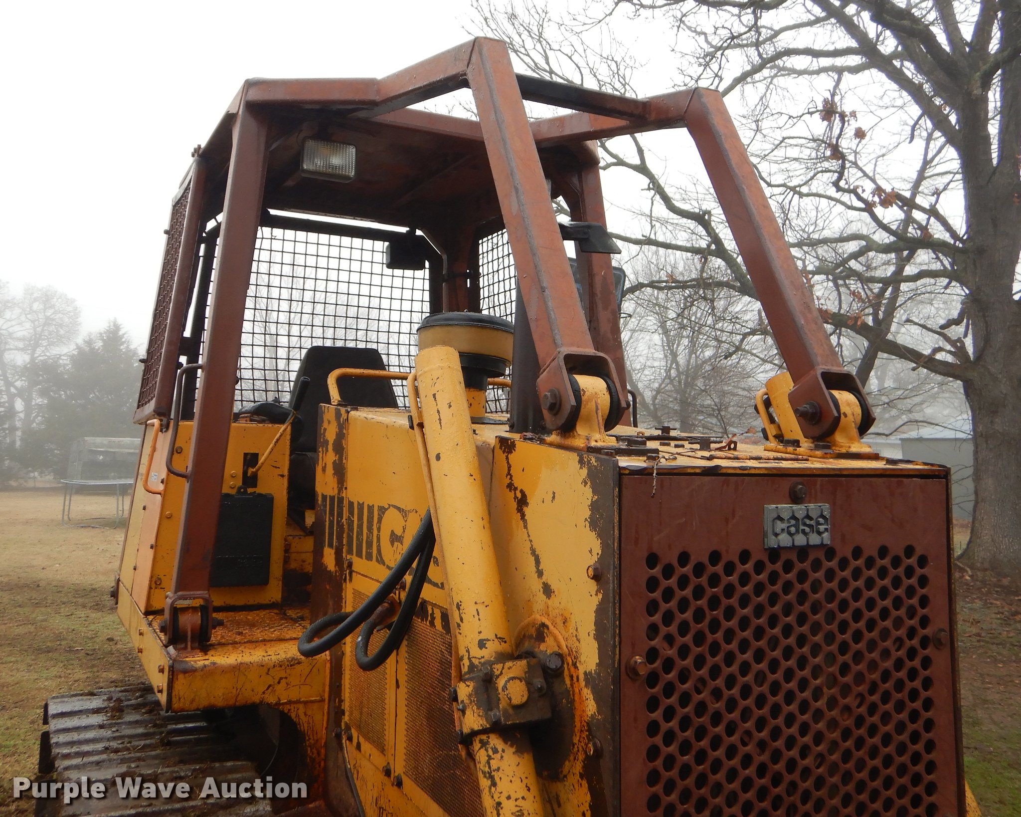 1991 Case 650 dozer in Eucha, OK Item FQ9540 sold Purple Wave