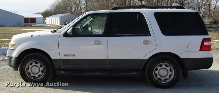 image for item DB6893 2007 Ford Expedition SUV