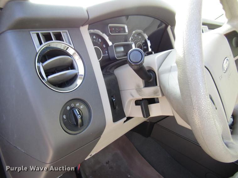 image for item DB6893 2007 Ford Expedition SUV