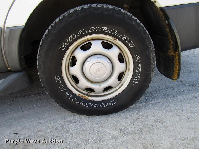 image for item DB6893 2007 Ford Expedition SUV