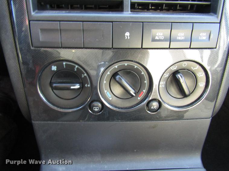 image for item DB6894 2008 Ford Explorer SUV