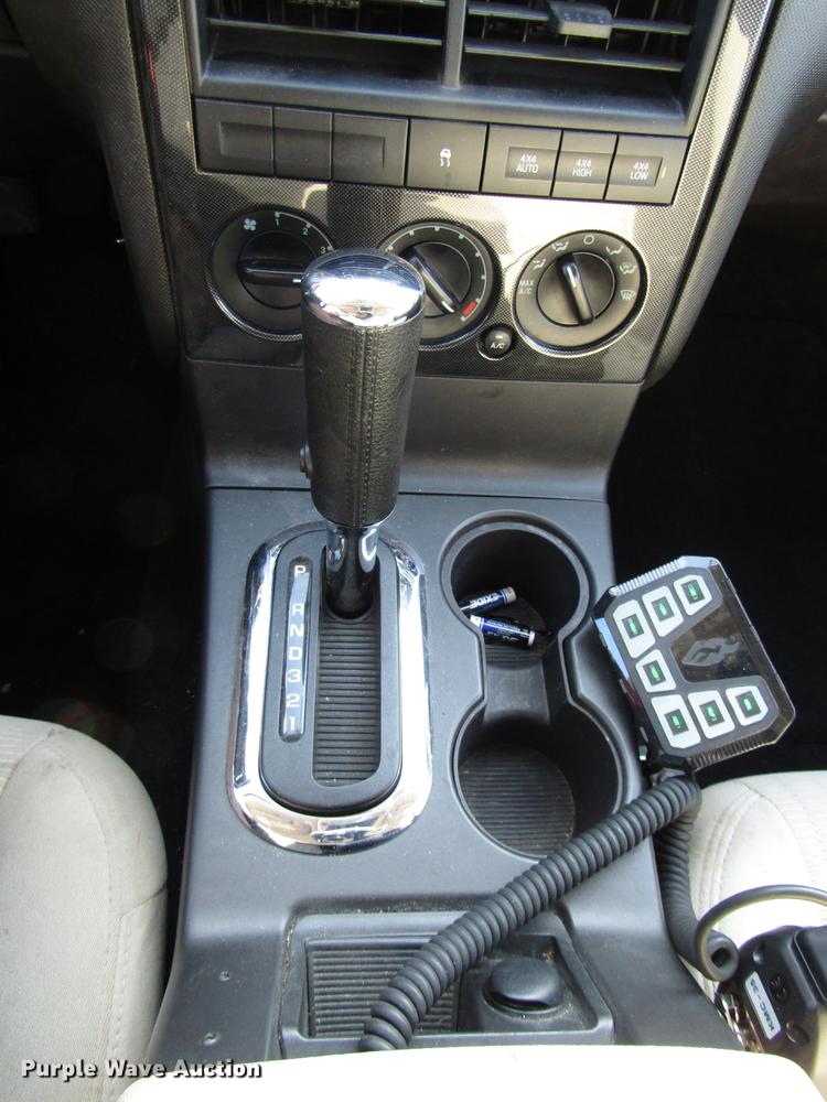 image for item DB6894 2008 Ford Explorer SUV