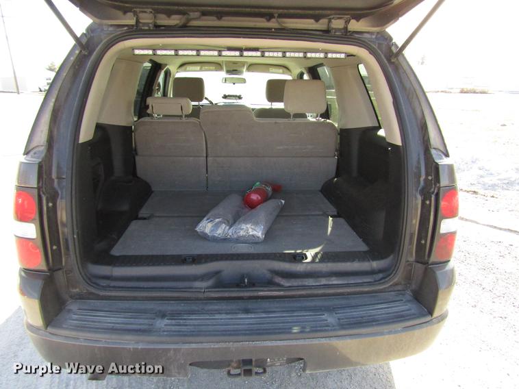 image for item DB6894 2008 Ford Explorer SUV