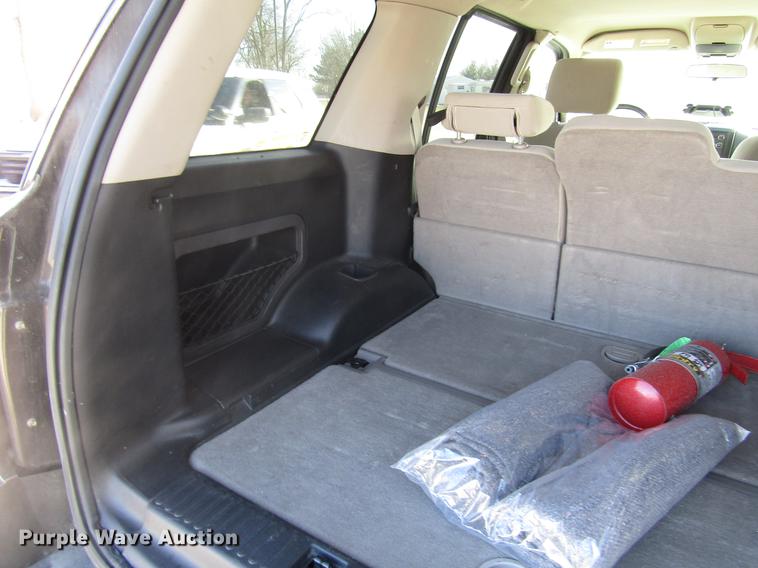 image for item DB6894 2008 Ford Explorer SUV