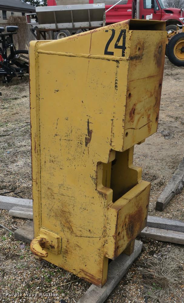 image for item DB8896 Front mount push block