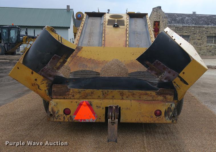 image for item DB8897 2000 Rosco Spread Pro chip spreader