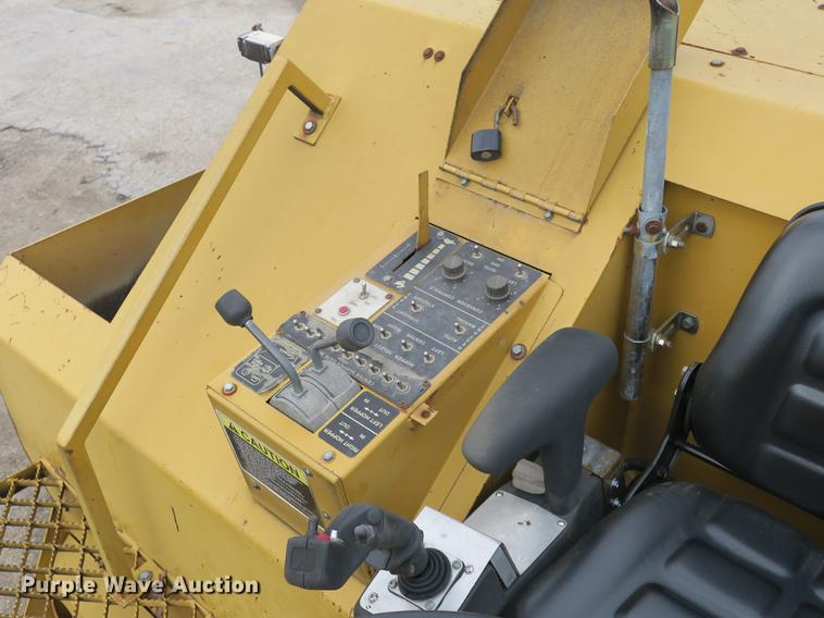 image for item DB8897 2000 Rosco Spread Pro chip spreader