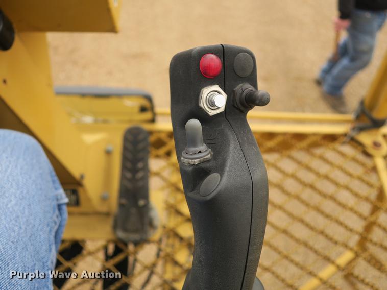 image for item DB8897 2000 Rosco Spread Pro chip spreader