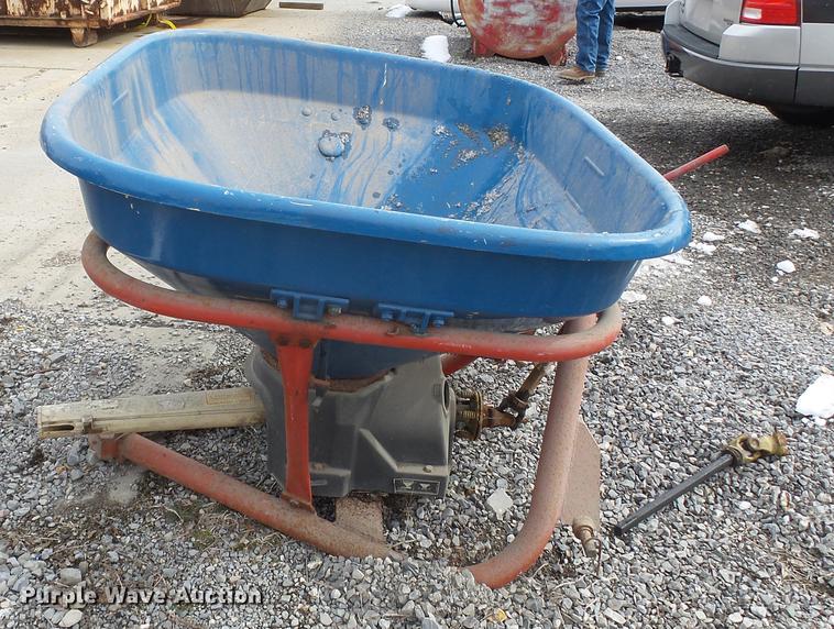 image for item DD2342 1991 Vicon PS403 broadcast spreader