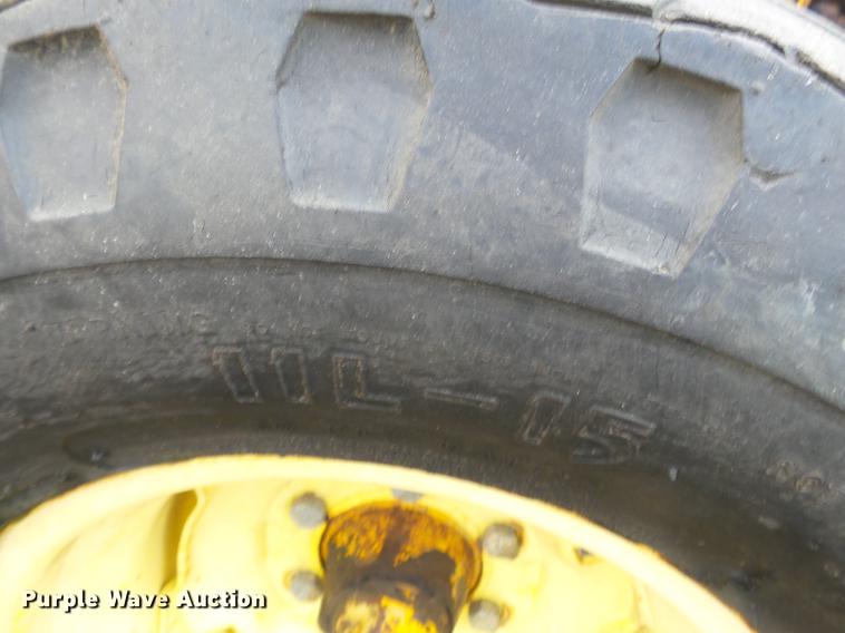 image for item DD2347 1974 John Deere 302A landscape tractor