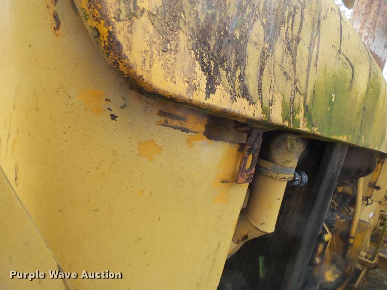 image for item DD2347 1974 John Deere 302A landscape tractor