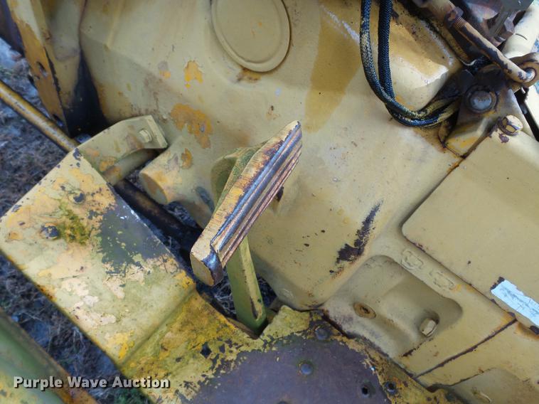 image for item DD2347 1974 John Deere 302A landscape tractor