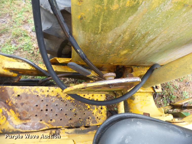 image for item DD2347 1974 John Deere 302A landscape tractor