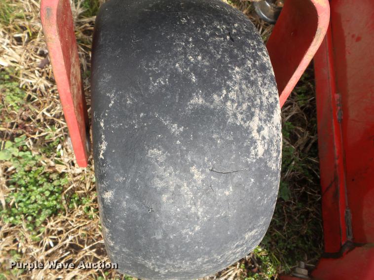 image for item DD2348 2001 Exmark LZ271KA604 ZTR lawn mower
