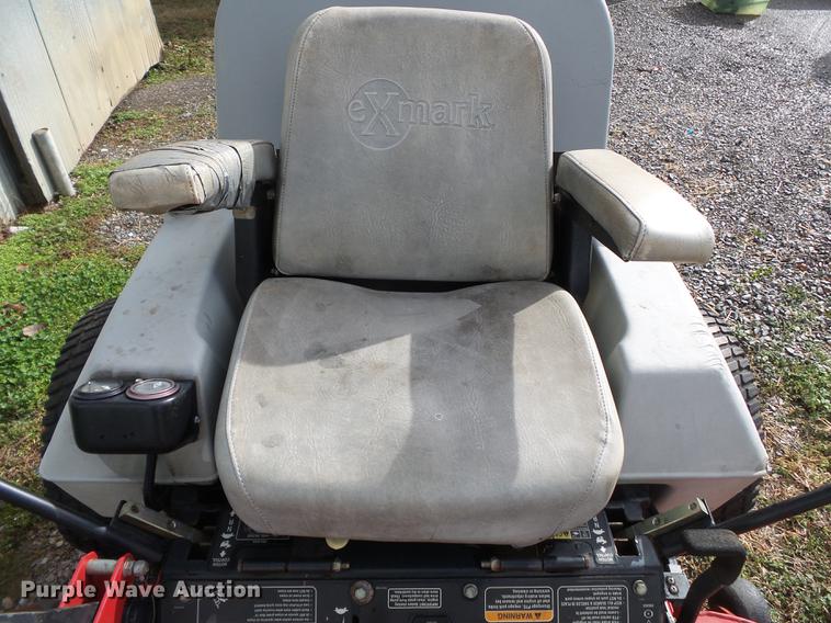 image for item DD2348 2001 Exmark LZ271KA604 ZTR lawn mower