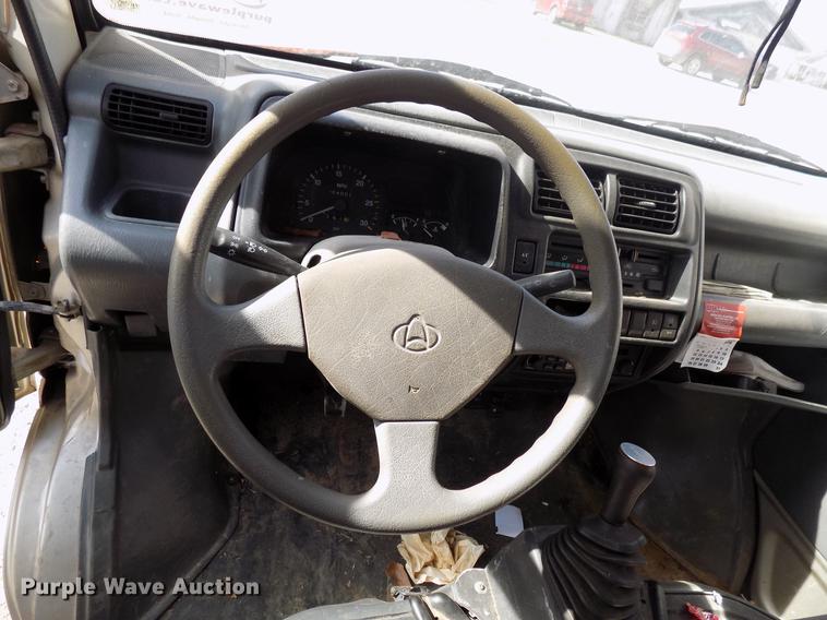 image for item DD3625 2004 Tiger Truck van