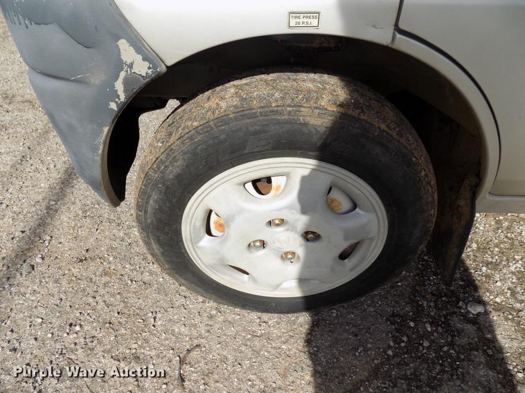 image for item DD3625 2004 Tiger Truck van