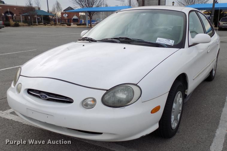 image for item DD3627 1998 Ford Taurus