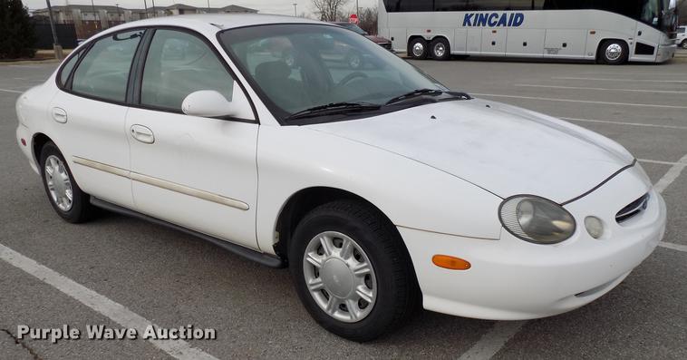 image for item DD3627 1998 Ford Taurus