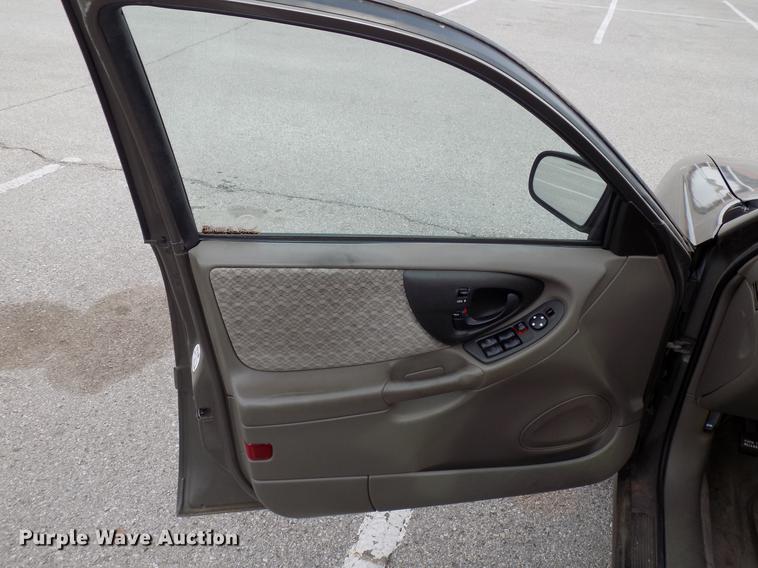 image for item DD3628 2000 Chevrolet Malibu