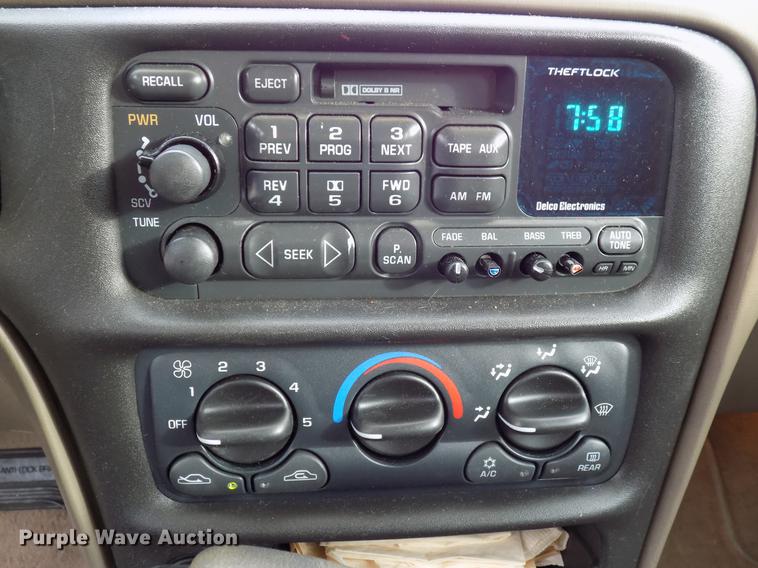 image for item DD3628 2000 Chevrolet Malibu