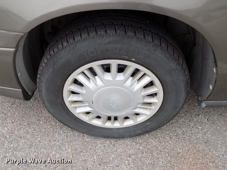 image for item DD3628 2000 Chevrolet Malibu