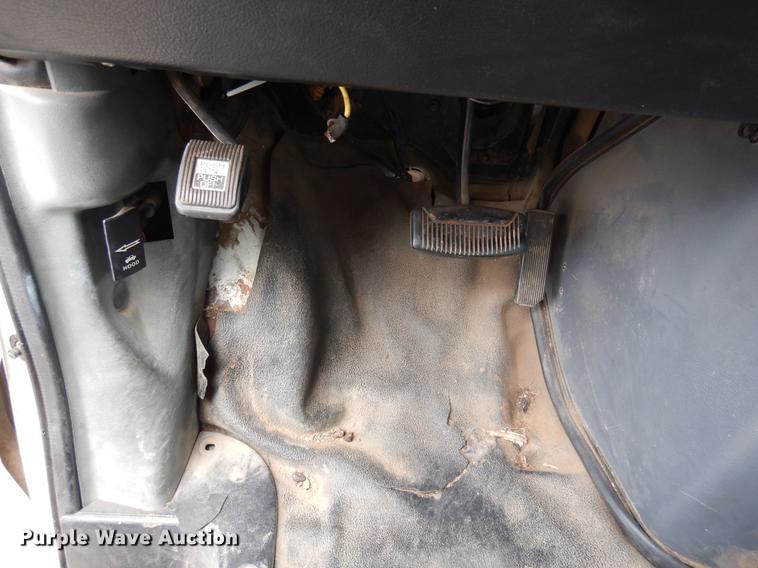 image for item DD3641 1993 Ford Econoline E350 box truck