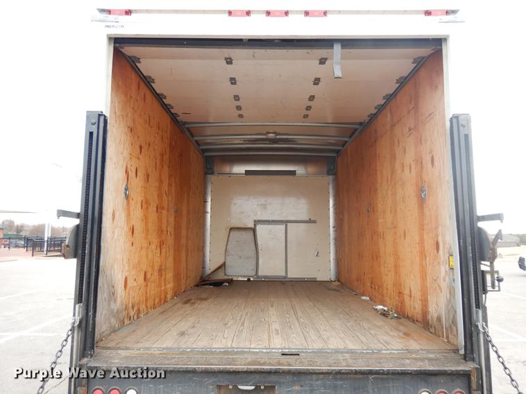 image for item DD3641 1993 Ford Econoline E350 box truck