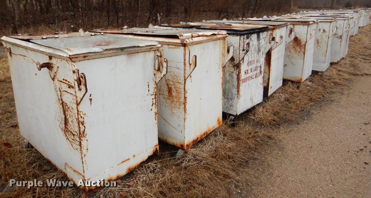 image for item DE0024 (49) trash containers