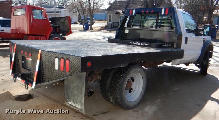 image for item DE0094 2008 Ford F550 Super Duty XL flatbed truck