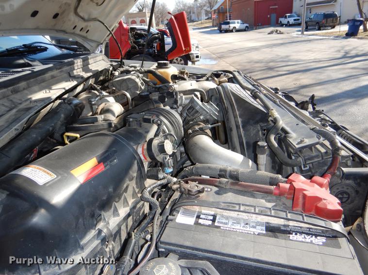 image for item DE0094 2008 Ford F550 Super Duty XL flatbed truck