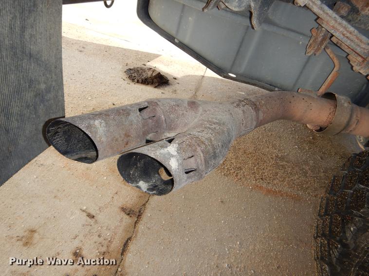 image for item DE0094 2008 Ford F550 Super Duty XL flatbed truck