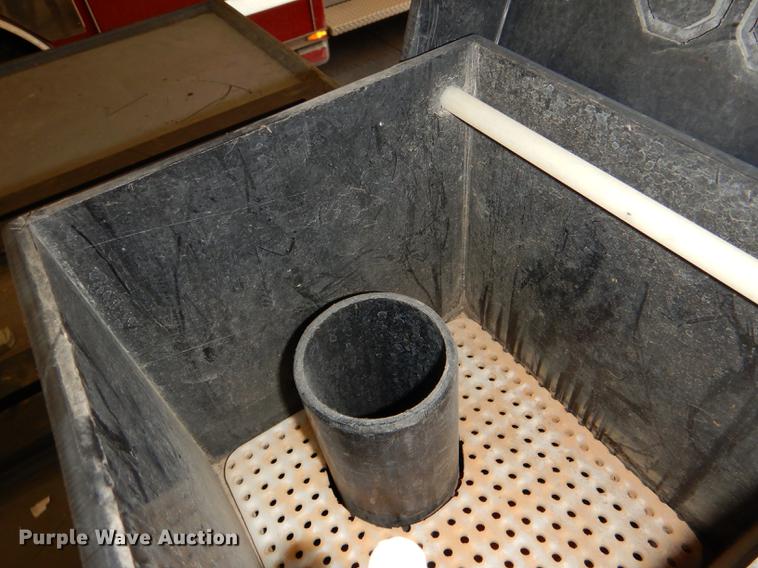 image for item DE0095 Poly tank