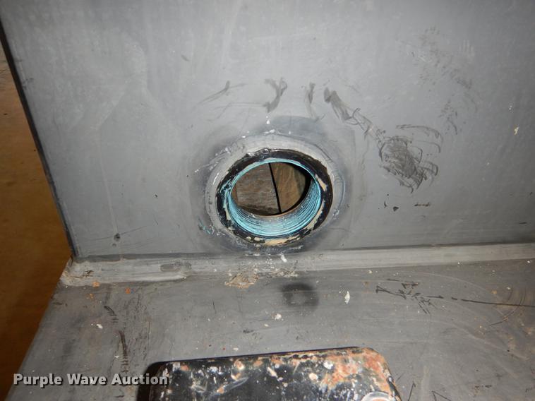 image for item DE0095 Poly tank