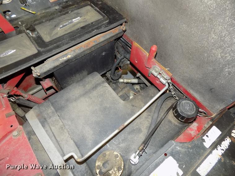 image for item DE7581 2006 Toro Ground Master 328D lawn mower