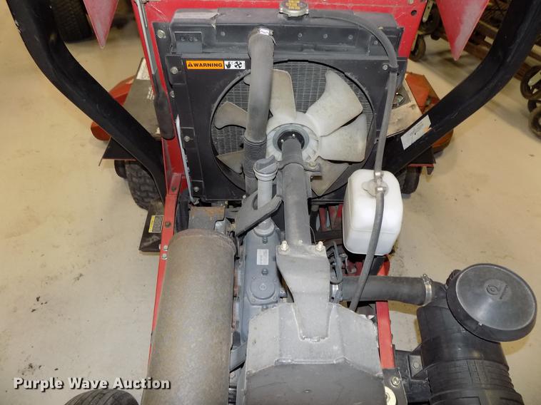 image for item DE7581 2006 Toro Ground Master 328D lawn mower