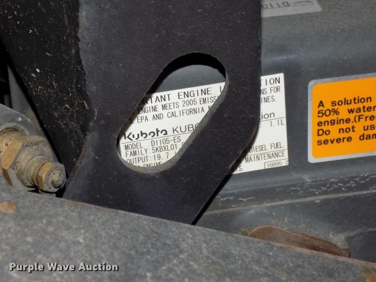 image for item DE7581 2006 Toro Ground Master 328D lawn mower