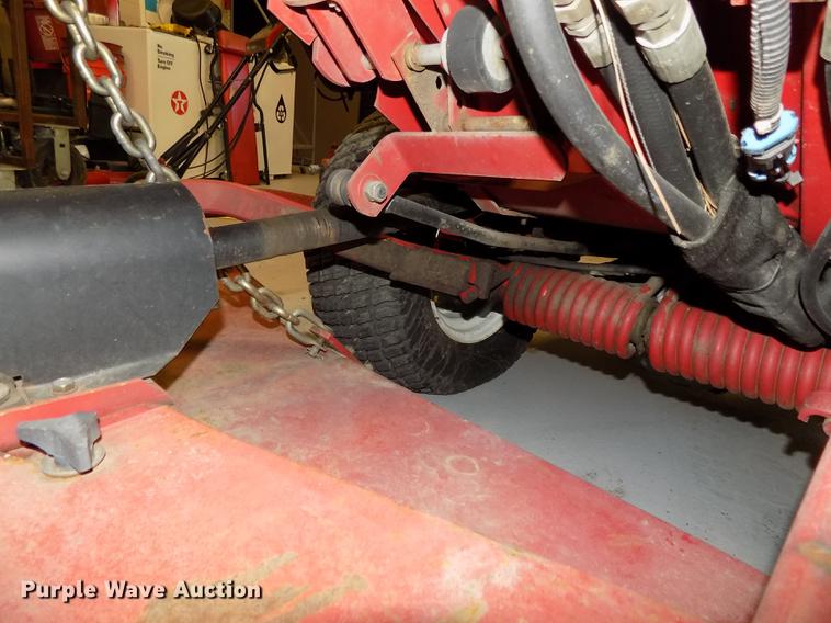 image for item DE7581 2006 Toro Ground Master 328D lawn mower