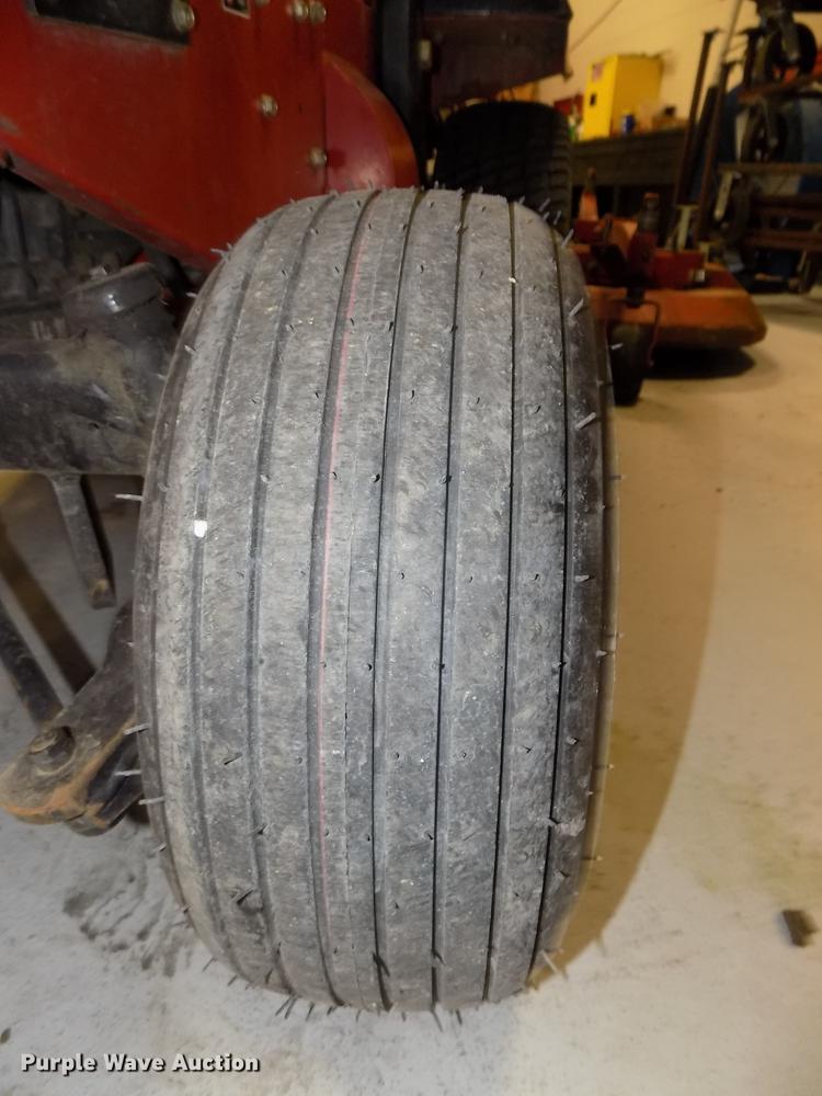 image for item DE7581 2006 Toro Ground Master 328D lawn mower