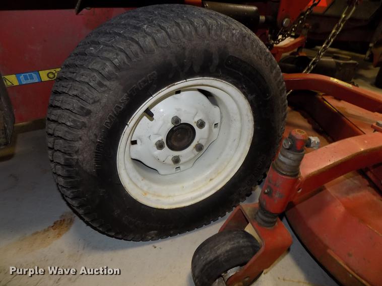 image for item DE7581 2006 Toro Ground Master 328D lawn mower