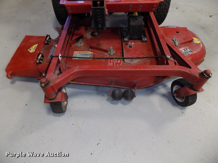 image for item DE7582 2005 Toro Groundsmaster 228D lawn mower