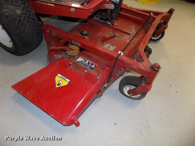 image for item DE7582 2005 Toro Groundsmaster 228D lawn mower